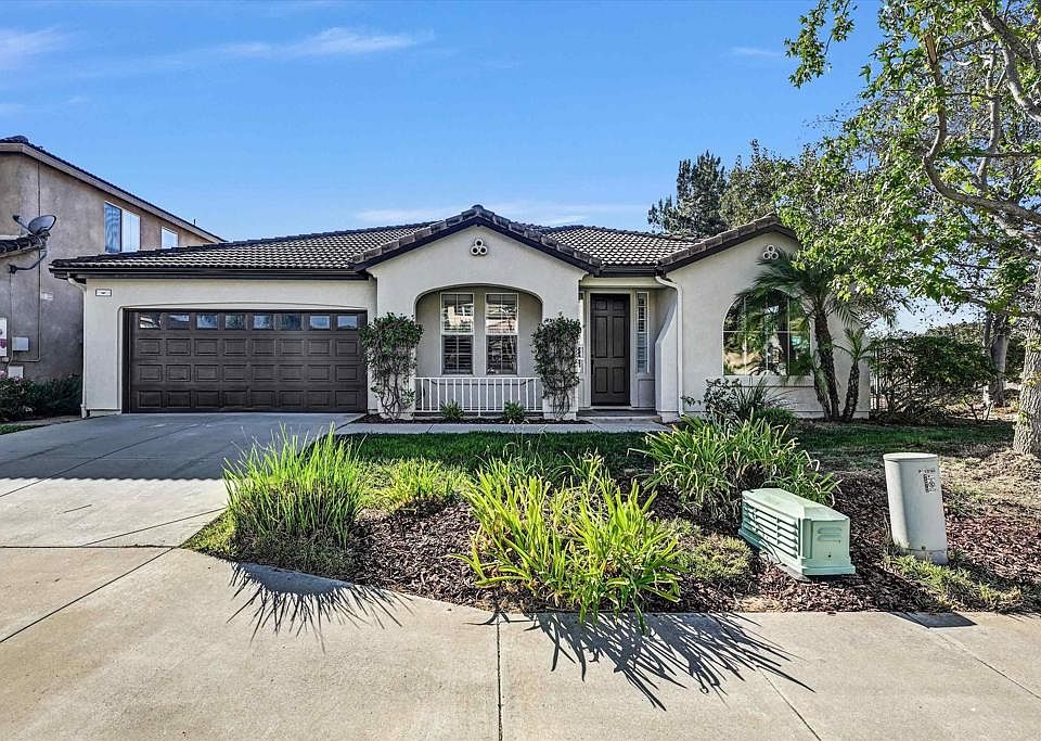 1st image of 1898 Almagro Ln