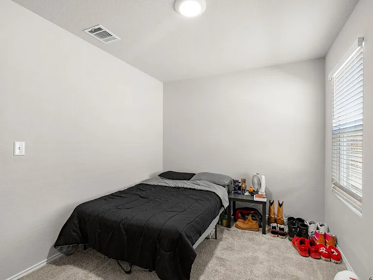 5824 Brocade Dr — Photo 11