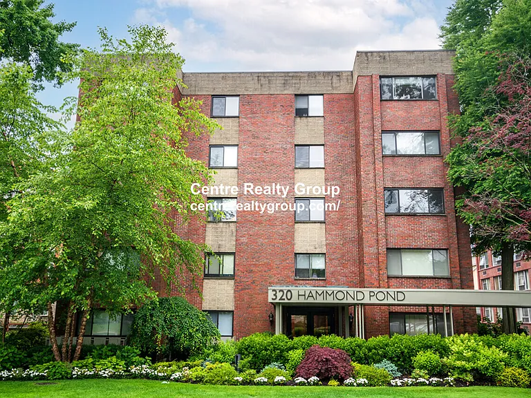 320 Hammond Pond Pkwy #201 — Photo 3