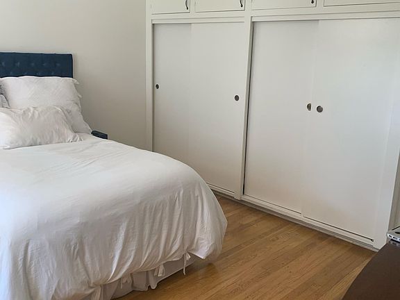 5th image of 242 E California Blvd APT A