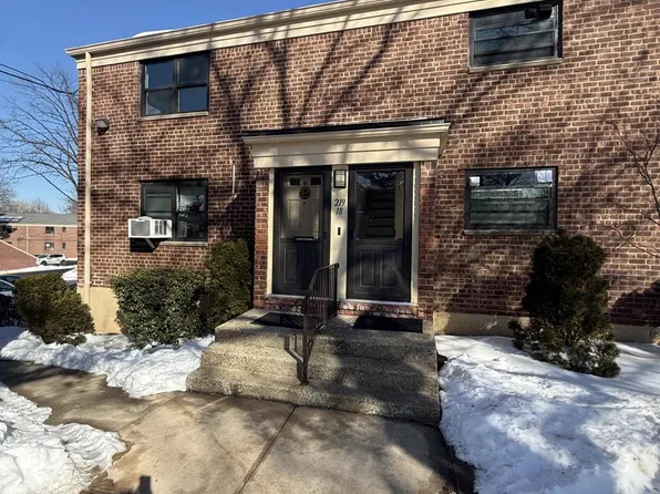 21918 74th Avenue #2, Oakland Gardens, NY 11364