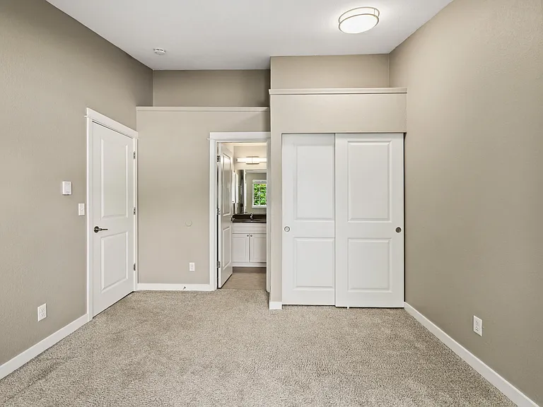 The Row Townhomes — Photo 22