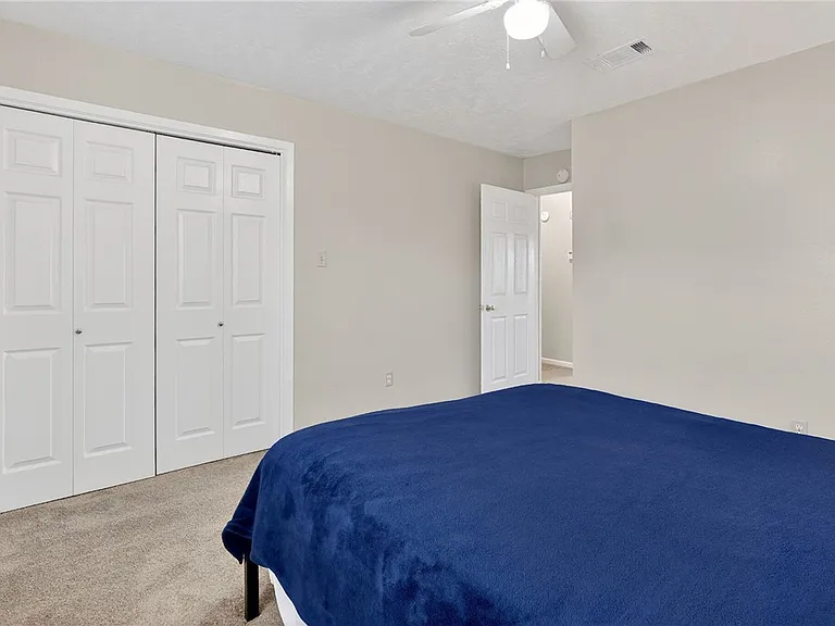 1400 Summit St #B — Photo 18