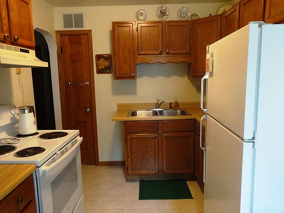 5th image of 65 Brent St