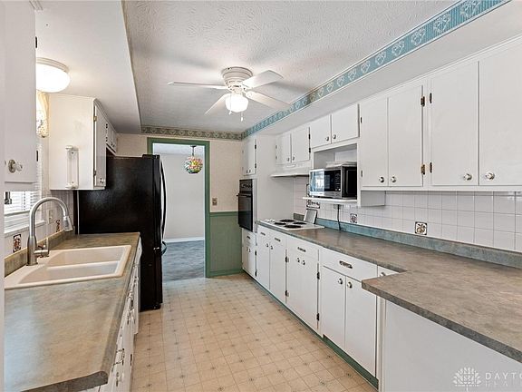 4th image of 4838 Pacific Ct