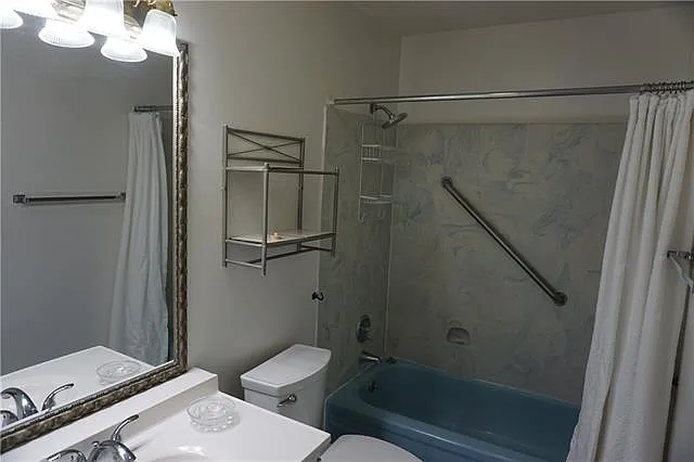 4216 Loire Dr — Photo 22