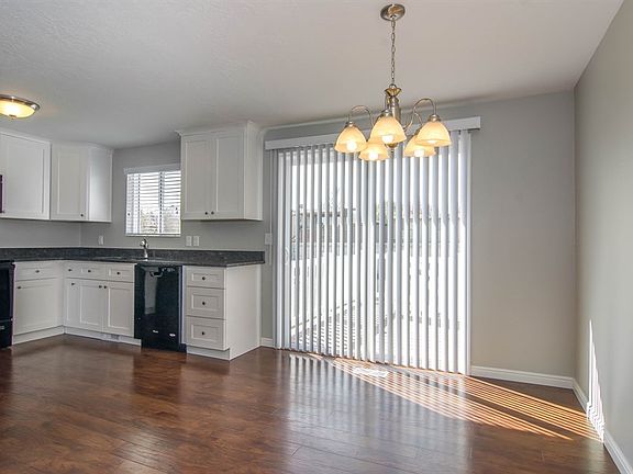 3rd image of 4923 W Kathleen Ave