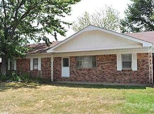 426 Helen St, Conway, AR 72034