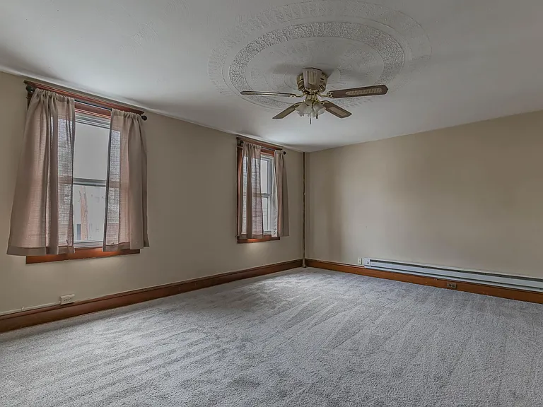 212 Taft St #2 — Photo 7