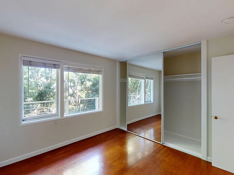 240 Cumberland St #104 — Photo 6