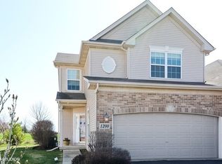 1200 Sears Cir, Elburn, IL 60119