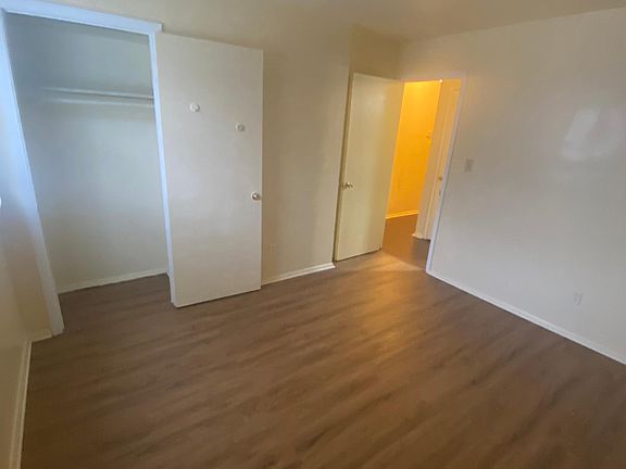 5th image of 8408 Church Ln #1