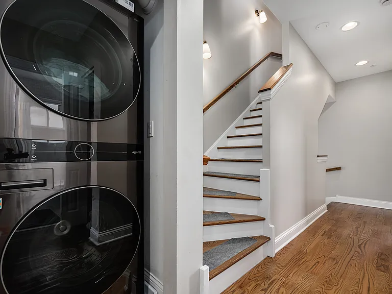 1742 N Bissell St — Photo 19
