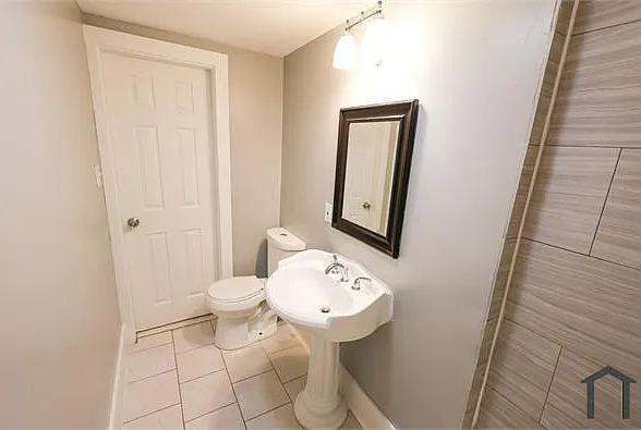 4 Standard St #2 — Photo 5