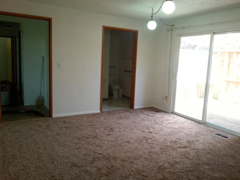 1331 NW Circle Blvd — Photo 13
