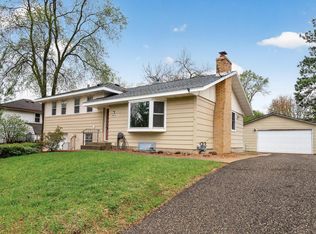 10640 Xavis St NW, Coon Rapids, MN 55433