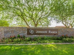 30441 N Maple Chase Dr, San Tan Valley, AZ 85143