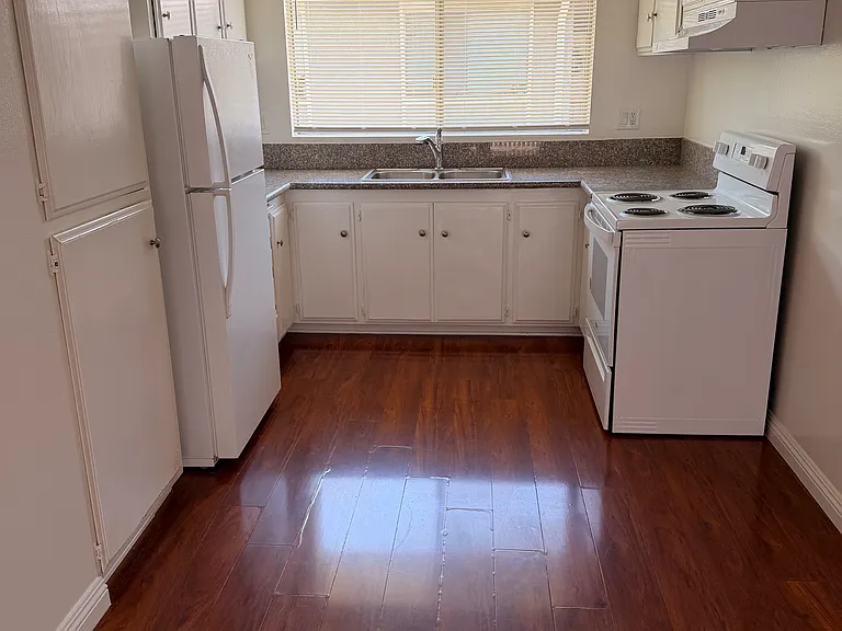 Claraday Apartments LLC — Photo 32