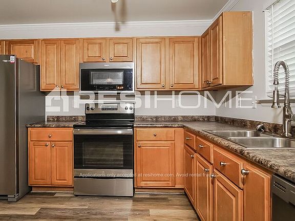 5th image of 4804 Creston Ct SE