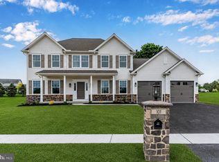101 Wolfe Cir, Harrisburg, PA 17112