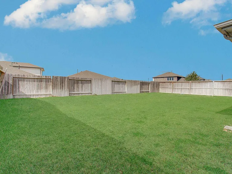 10602 Great Basin Dr — Photo 36