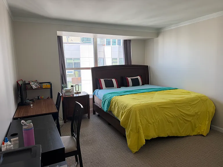 400 Beale St #1412 — Photo 13