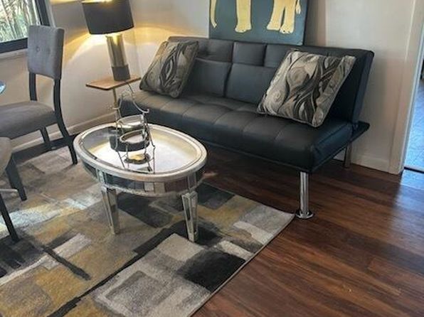 13743 Persimmon Blvd