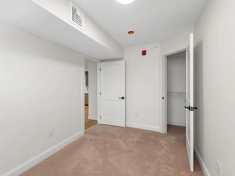 177 N Main St #LL02 — Photo 7
