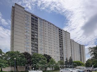 5 Parkway Forest Dr #1209, Toronto, ON
