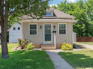 2129 8th St, East Moline, IL 61244