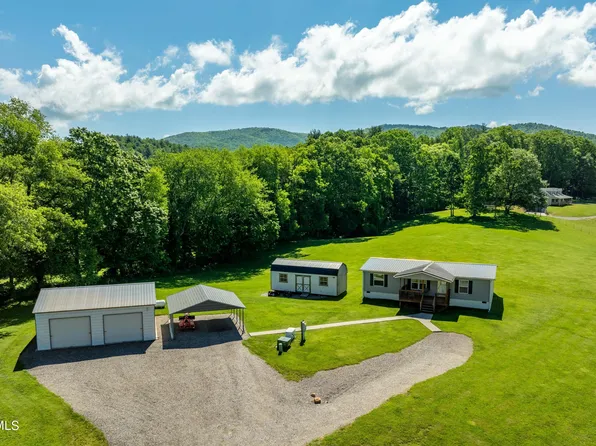3166 Divide Rd, Mountain City, TN 37683