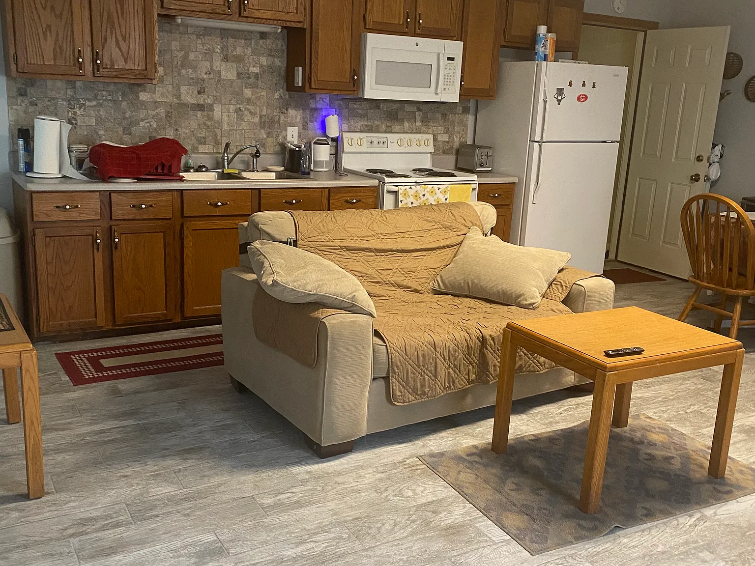 Studio, 500 sqft, $900 — Photo 3