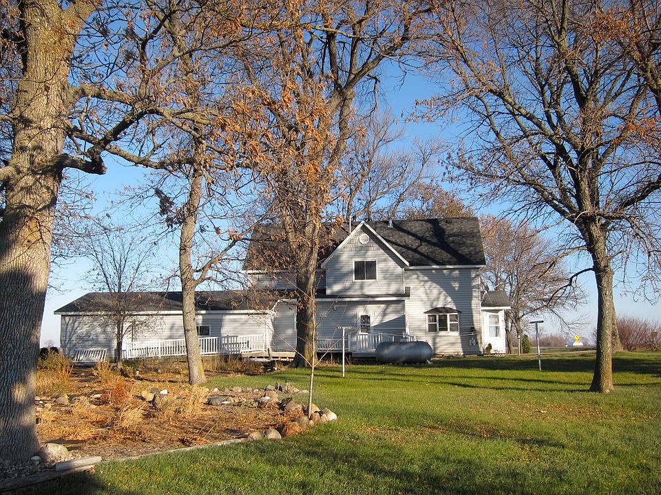 For Sale: 10025 County Road 7, Stewart, MN 55385