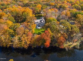 124 Foxwood Rd, Stamford, CT 06903