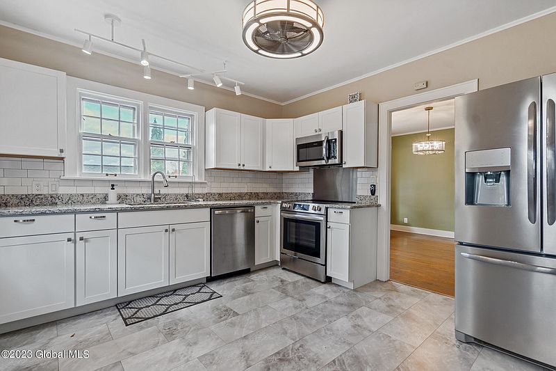 4th image of 210 S Manning Boulevard