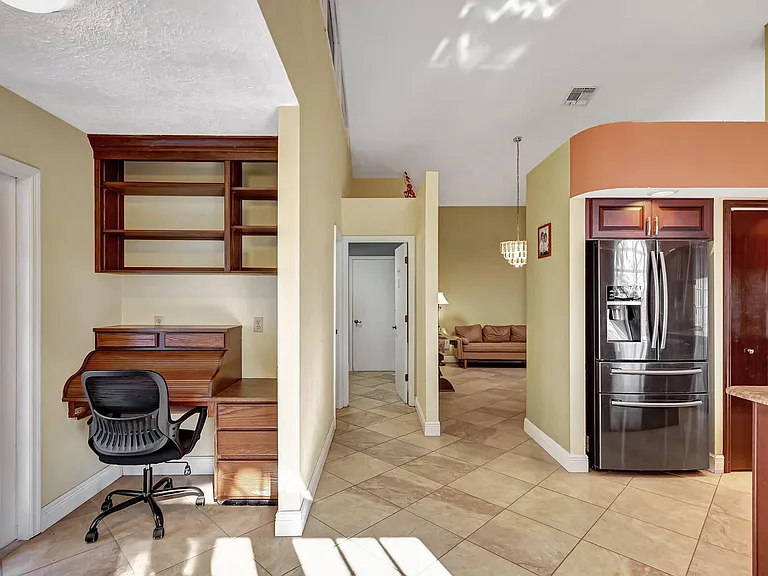 office space, open to the kitchen