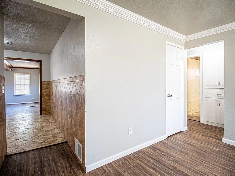 4101 SE 45th St — Photo 30