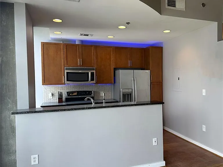 855 W Peachtree St NE #1704 — Photo 6