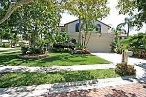 Front of Home/Yard