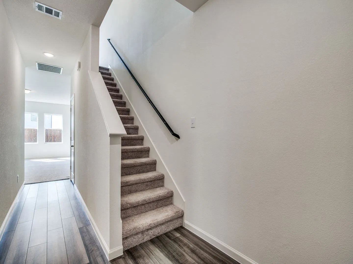 4 Bedroom, 3 Bath home in Forney's Windmill Farms Development For Lease! — Photo 4
