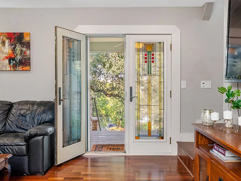 1241 Chestnut St — Photo 47