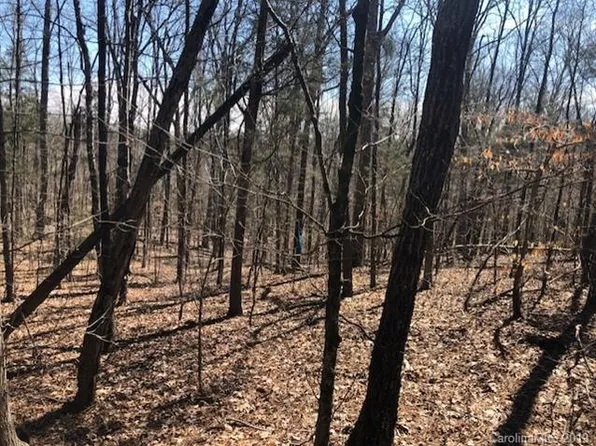 3892 Sunrise Dr, Kannapolis, NC 28083