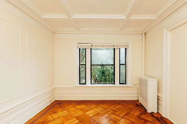 Rented by Nooklyn NYC LLC | media 22