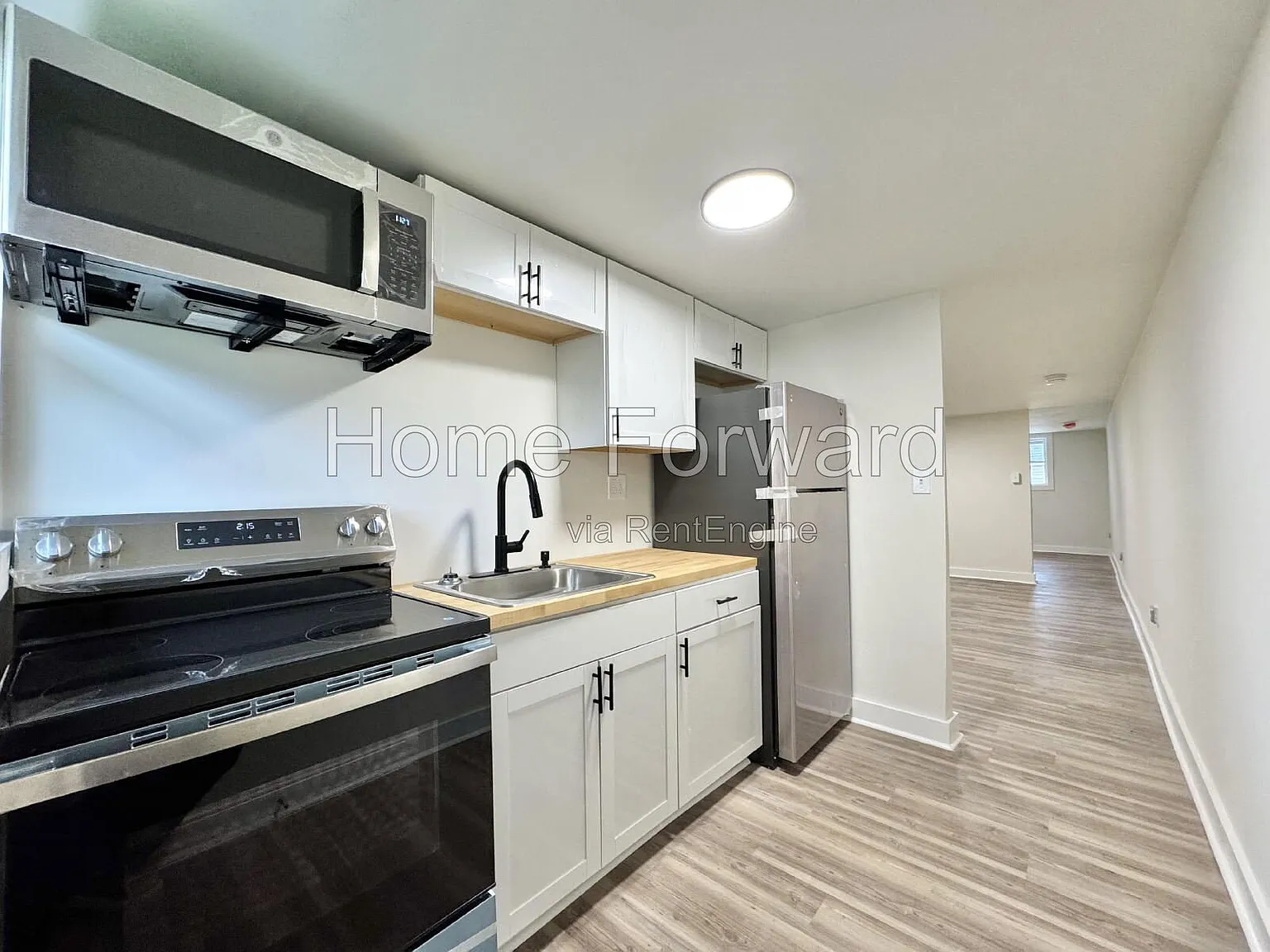 254 Willard St — Photo 2