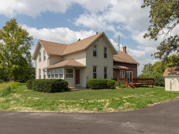 6039 34th St NW, Byron, MN 55920