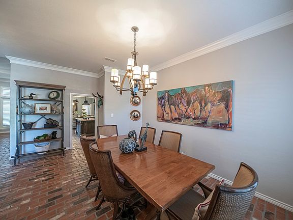 3rd image of 7001 Almey Ct