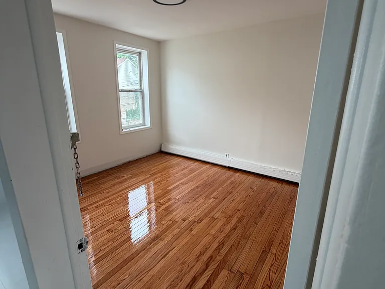 160-09 Hillside Ave #3 — Photo 5