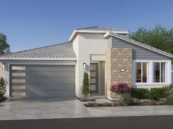 672 Eclipse Ln, Clovis, CA 93619