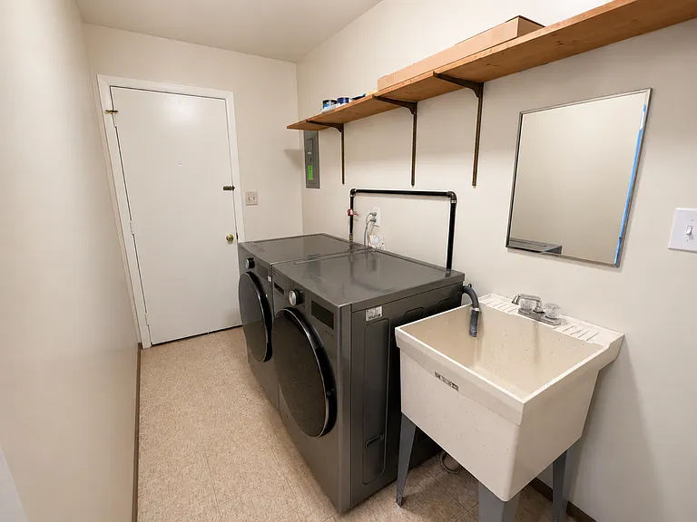 1834 Mill St #1834B — Photo 17