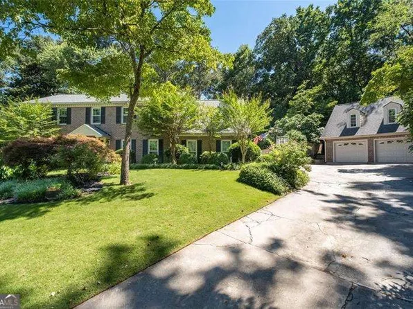 2351 Ashton Woods Ct, Marietta, GA 30068